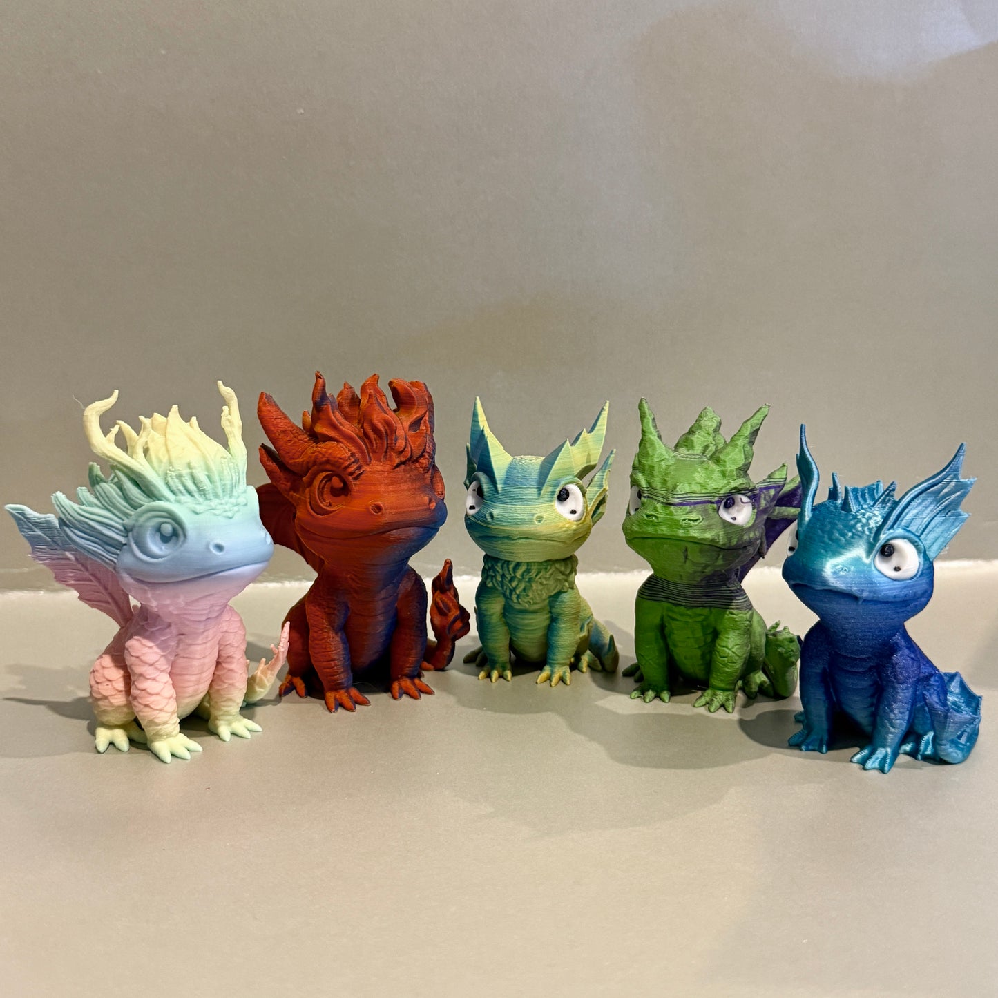 Baby Drache (Leaf / Water / Fire / Stein / Blitz Design)