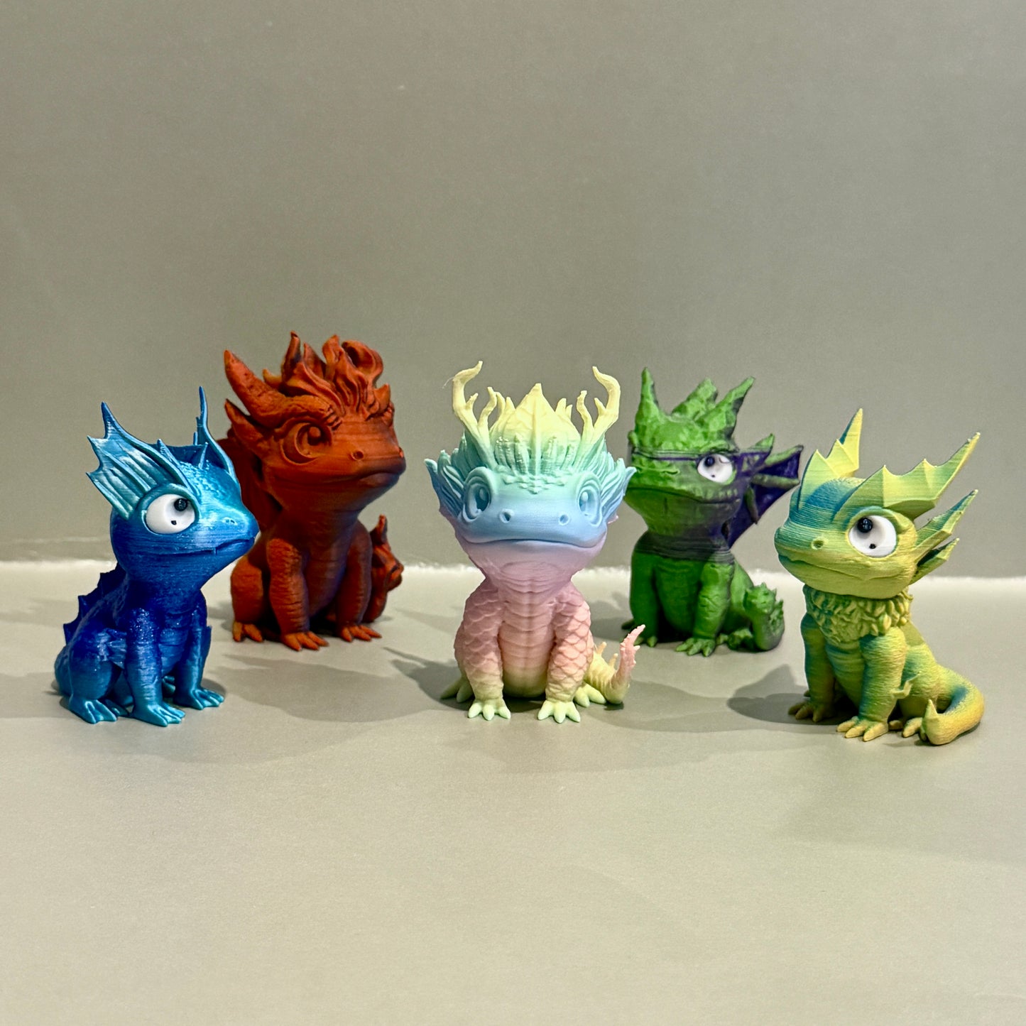 Baby Drache (Leaf / Water / Fire / Stein / Blitz Design)