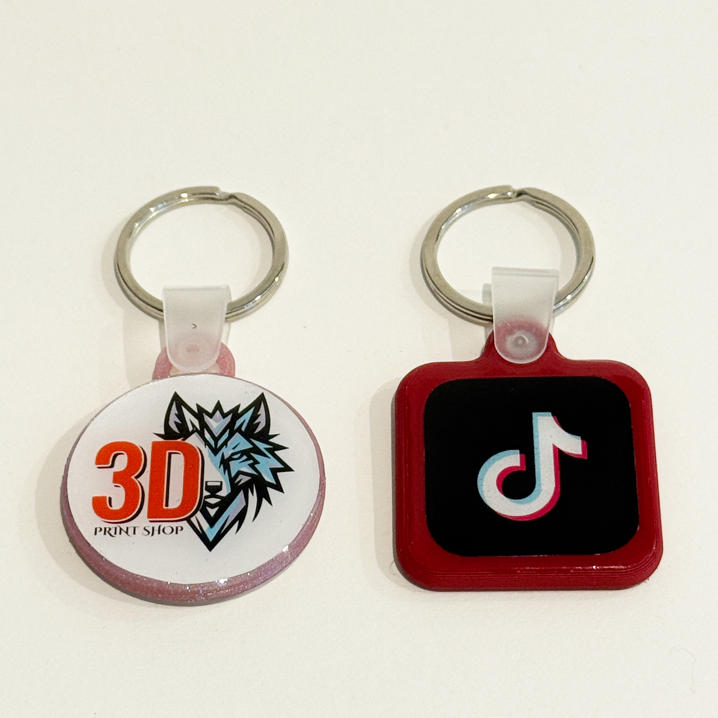 NFC Schlüsselanhänger – Dein digitaler Begleiter für Social Media & mehr!